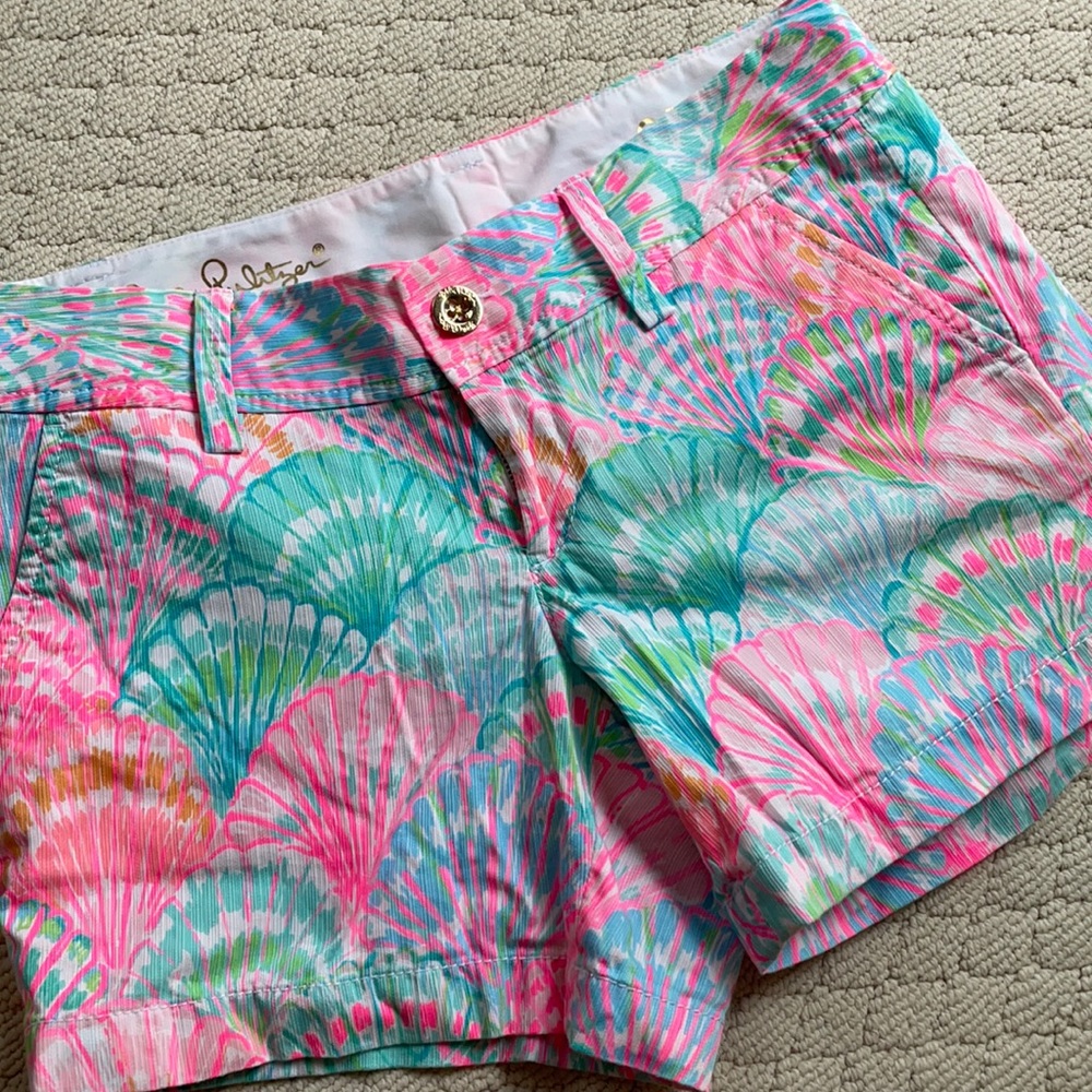 Lilly Pulitzer Shells “Callahan” Shorts